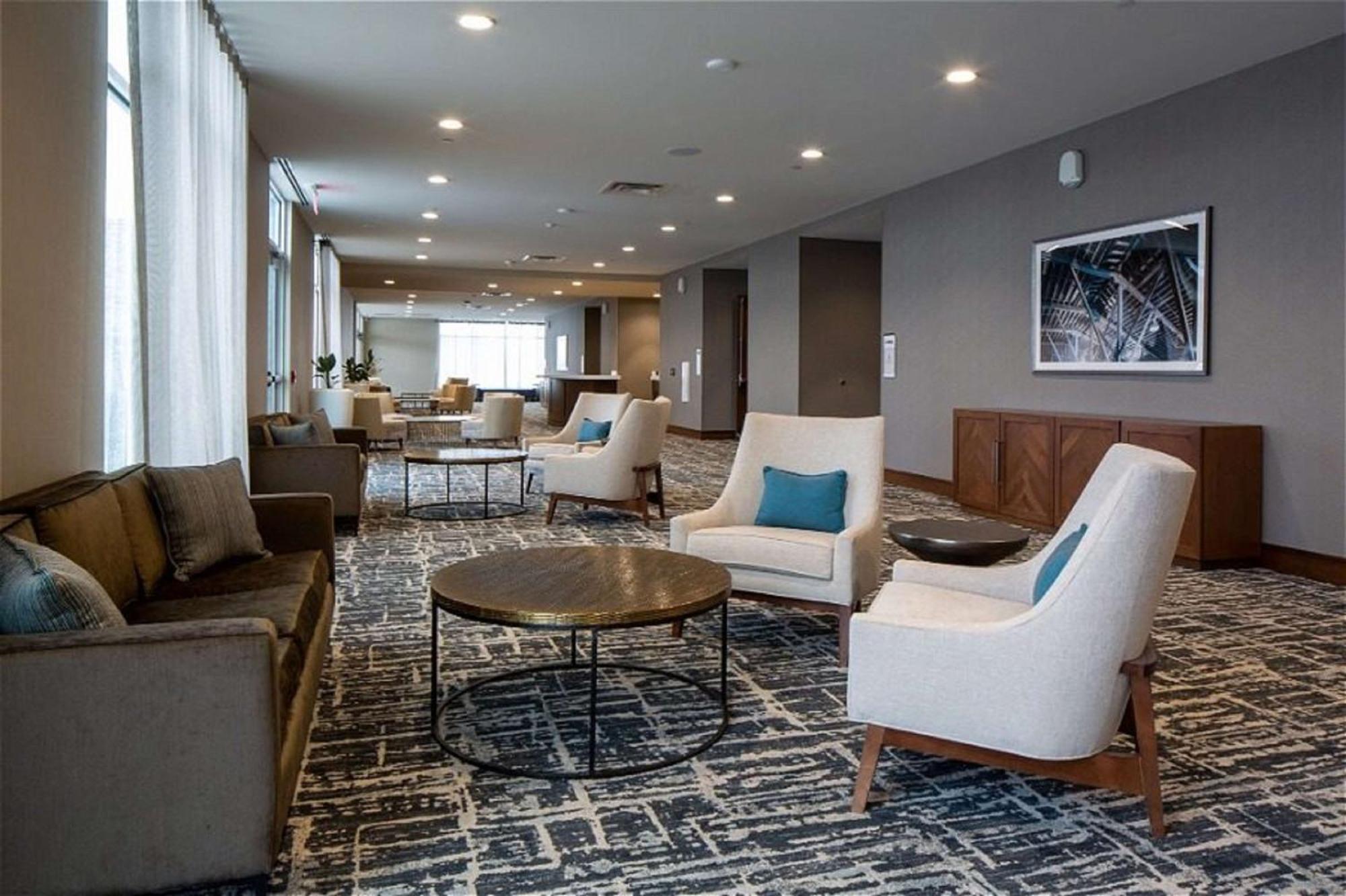 Hilton Garden Inn Cedar Falls Conference Center Ngoại thất bức ảnh